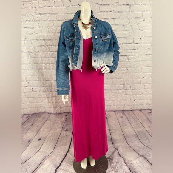 Brand New V Neck Plus Size Maxi Dress Magenta Size Various - Picture 7 of 11